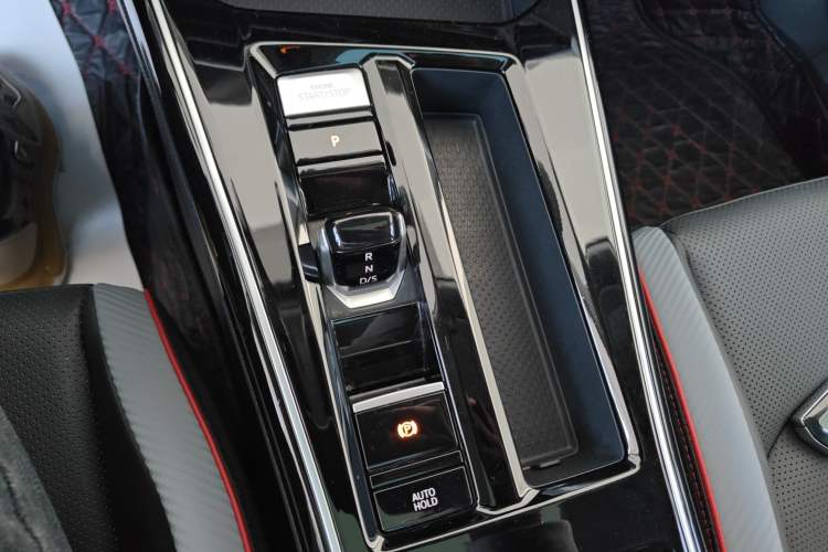 Used Volkswagen Lamando 2024 Lavida L 280TSI DSG Cool & Spicy Edition
