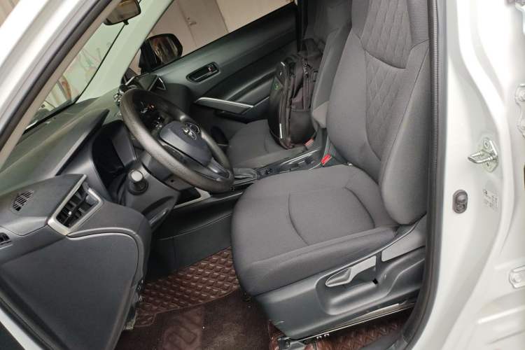 Used Toyota Corolla Cross 2024 2.0L Pioneer Edition
