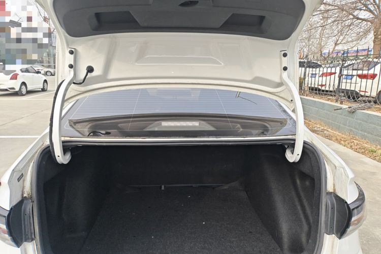 Used Volkswagen Lavida 2023 New Rui 1.5L Automatic New Yi Edition