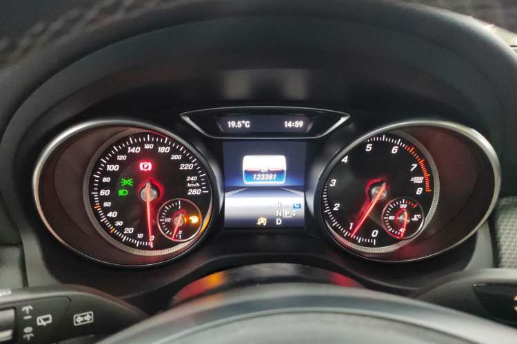 Used Mercedes-Benz GLA 2018 GLA 200 Fashion Model