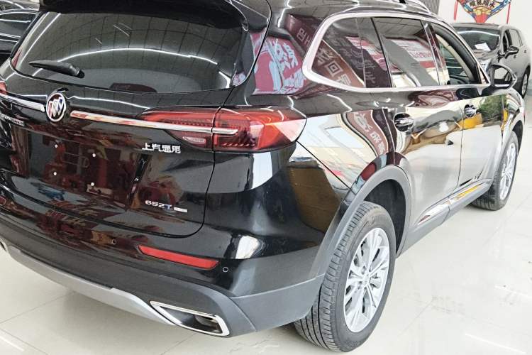 Used Buick Envision 2022 Encore Plus 652T Five-Seat All-Wheel-Drive Luxury Model
