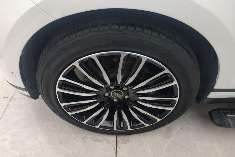 Used Land Rover Range Rover Velar 2022 250 PS
