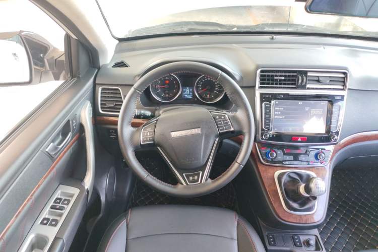 Used Haval H6 2017 Red-Label Sport Edition 1.5T Manual Two-Wheel Drive Elite Model
