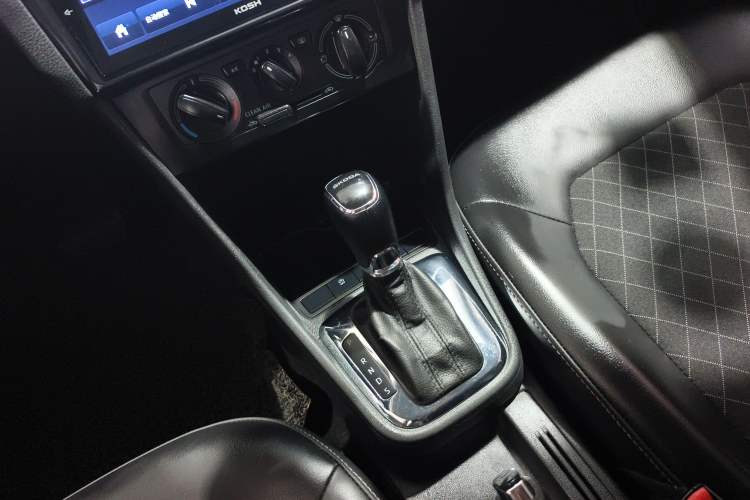 Used Skoda Rapid 2019 1.5L Automatic Comfort Edition China V Standard