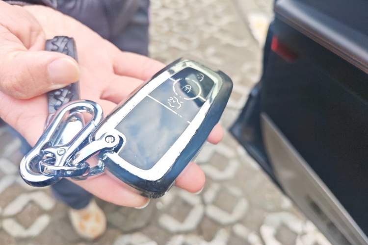 Used Ford Escape 2020 EcoBoost 245 Four-Wheel Drive Luxury Edition
