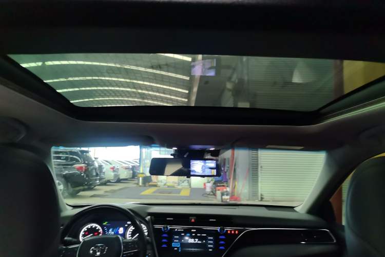 Used Toyota Camry 2019 2.5G Luxury Edition China VI Standard
