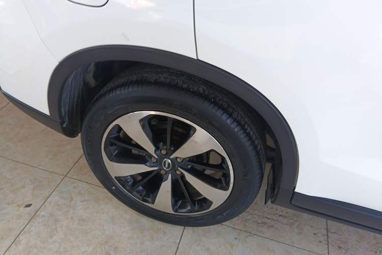 Used GAC Trumpchi GS4 2018 235T Automatic Two-Wheel Drive Luxury Smart Connectivity Millionth Anniversary Edition
