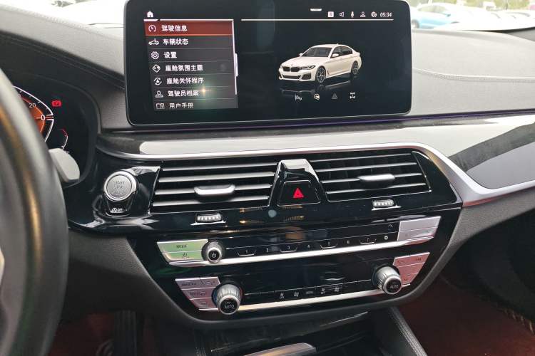 Used BMW 5 Series 2022 Second Facelift 525Li M Sport Package