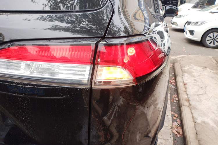 Used Toyota FRONTLANDER 2022 2.0L CVT Elite Edition
