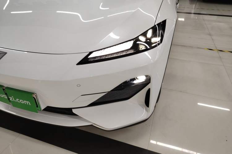 Used  SL03 2024 530 Plus Pure Electric Version
