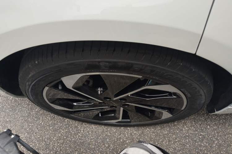 Used Zeekr 001 2023 WE Edition 100 kWh