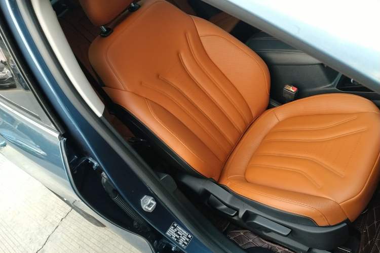 Used Ford Escape 2020 EcoBoost 245 Four-Wheel Drive Luxury Edition
