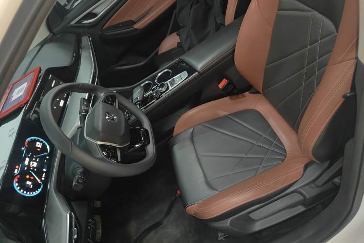 Used Changan Eado 2023 Changan Edition PLUS Blue Whale NE 1.4T GDI DCT Prestige Version