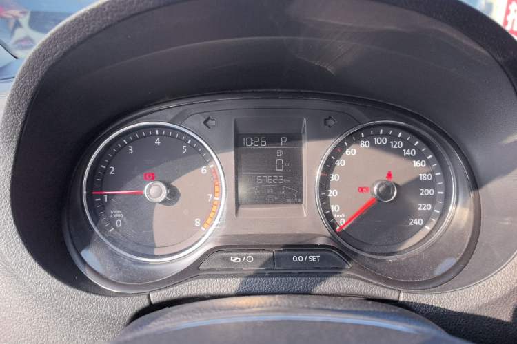 Used Volkswagen Polo 2016 1.6L Automatic Comfort Model
