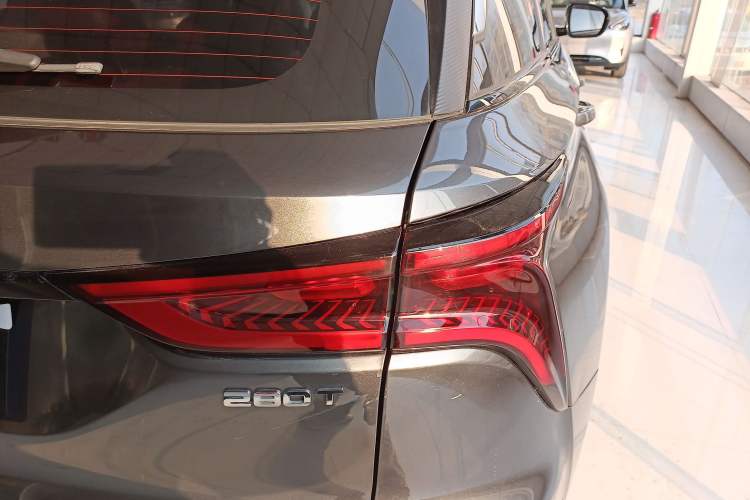 Used Changan CS75 PLUS 2021 1.5T Automatic Prestige Model
