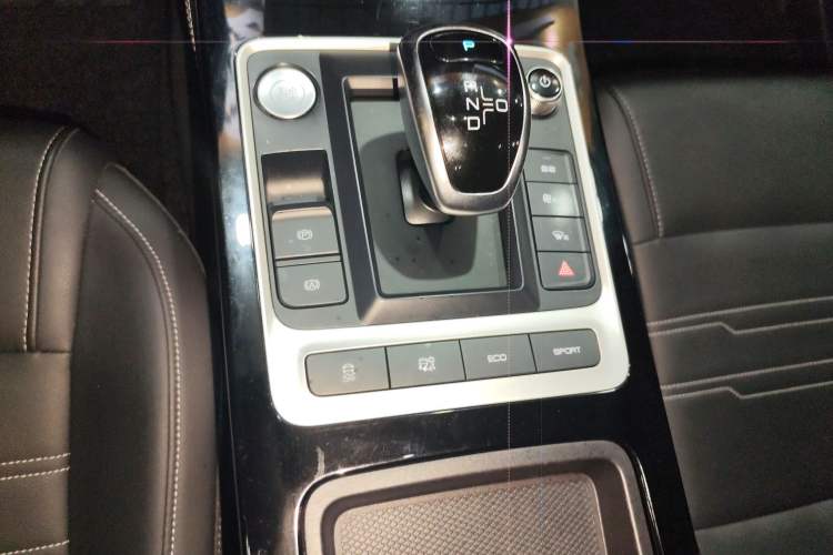 Used BYD Qin New Energy 2019 High-Range Luxury Model