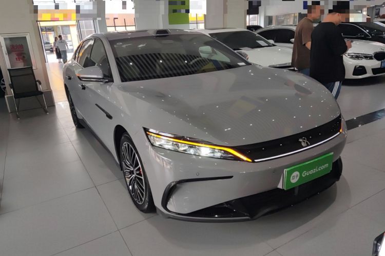 Used BYD Han 2025 EV with 701 km of Laser Radar-Enabled Intelligent Driving
