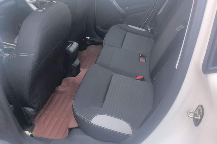 Used Peugeot 2008 2015 1.6L Automatic Playcool Edition