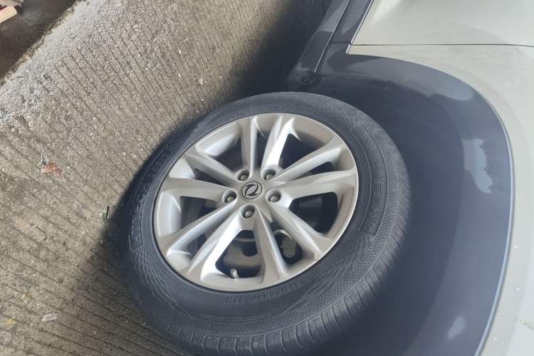 Used Dongfeng Fengon S560 2018 1.8L Manual Urban Model 7 Seats