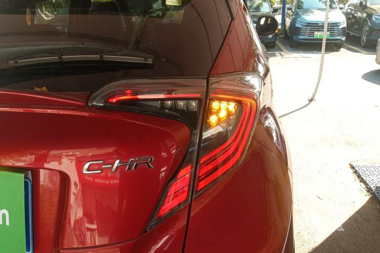 Used Toyota C-HR 2018 2.0L Luxury Edition China V Standard