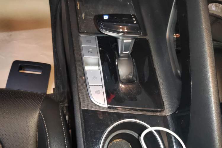 Used Hyundai Elantra 2021 1.5L CVT GLX Elite Edition
