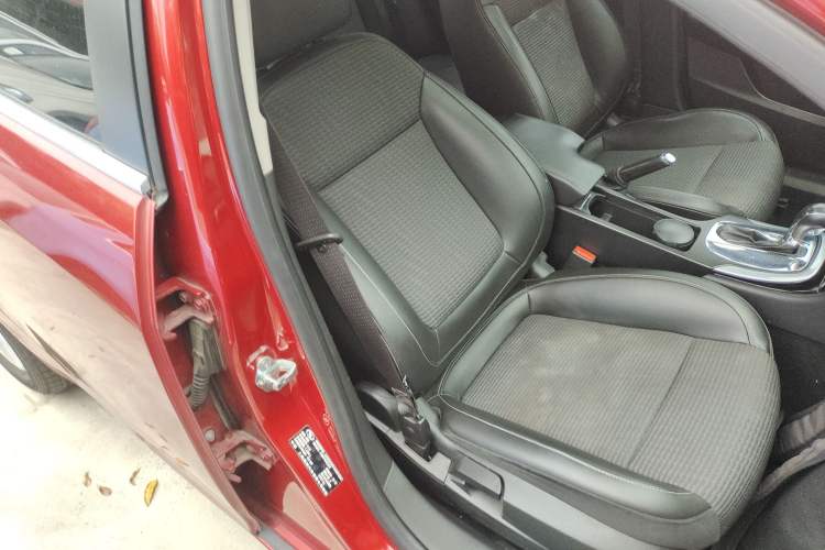 Used Buick Regal 2015 1.6T Leading Technology Model
