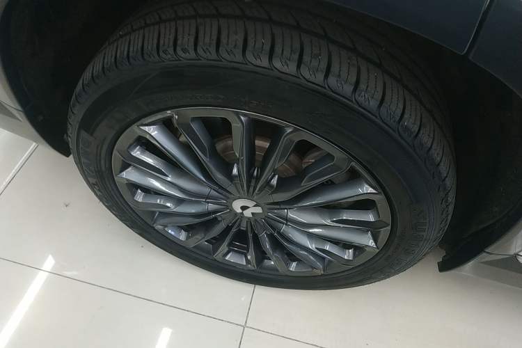 Used Nio ES8 2020 415 km Range 6-Seater Version
