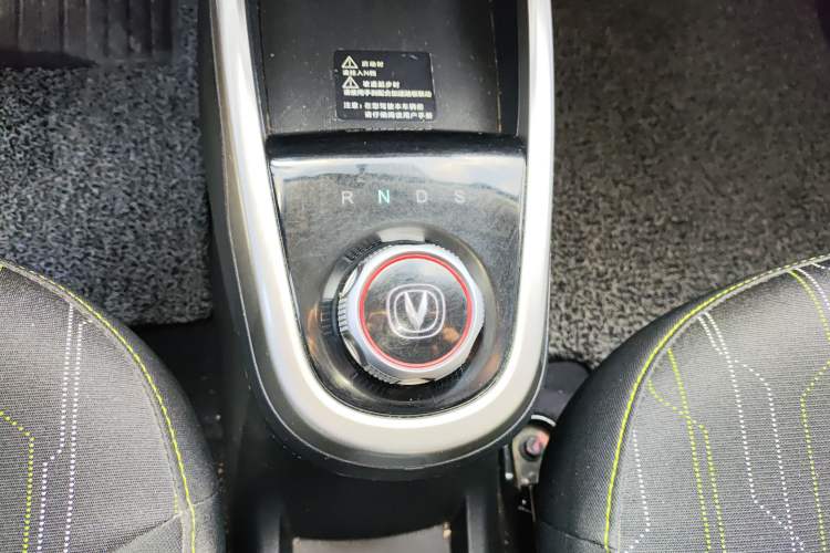 Used Oshan Benni E-Star 2021 National Edition Xin Yue Version Lithium Iron Phosphate (31.18 kWh)
