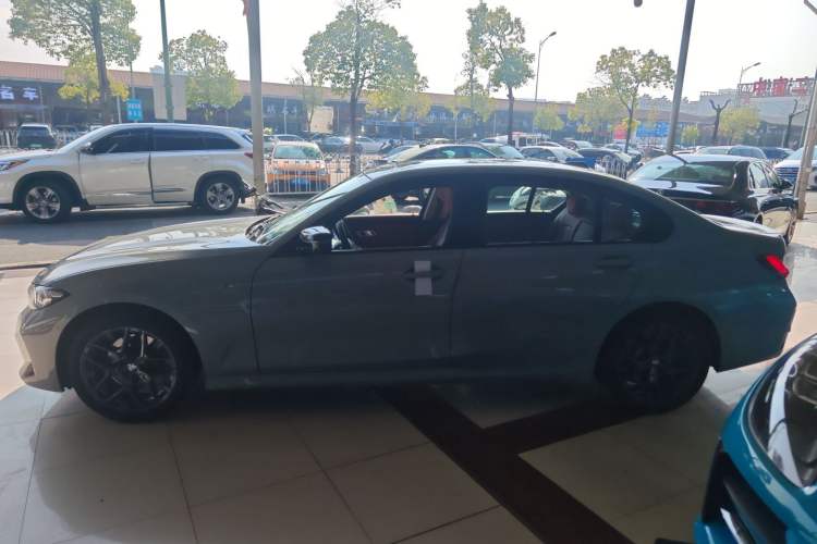 Used BMW 3 Series 2025 330Li M Sport Shadowline Package
