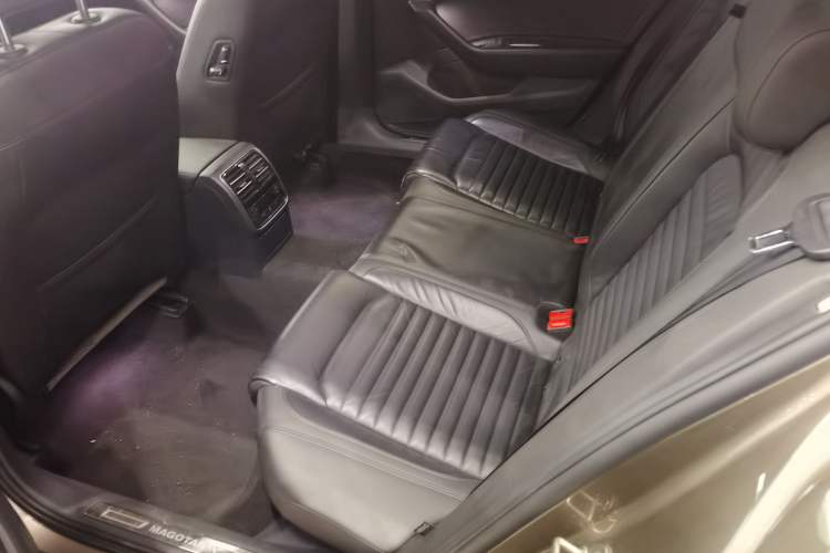 Used Volkswagen Magotan 2018 Facelift 330TSI DSG Luxury Model