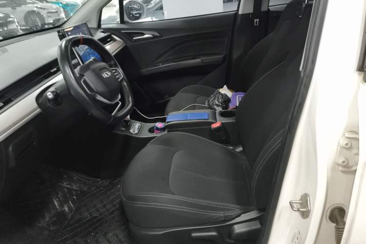 Used NETA V 2021 Standard Range Entertainment Version – Upgraded Model