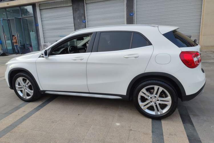 Used Mercedes-Benz GLA 2016 GLA 200 Fashion Model
