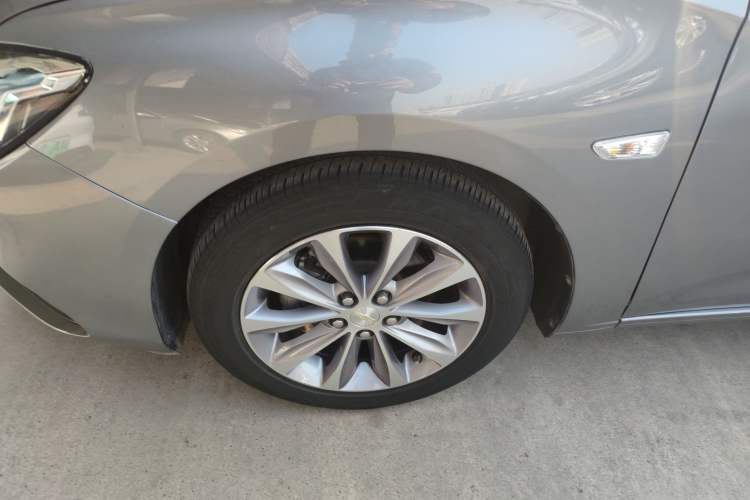 Used Chevrolet Monza 2022 320 Automatic Enjoyment Sunroof Version
