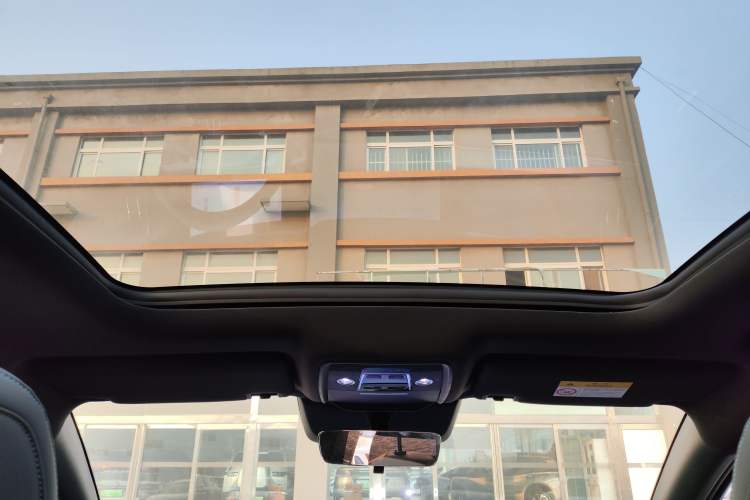 Used BYD Song L DM-i 2025 Intelligent Driving Version 112 km Beyond-Range Type
