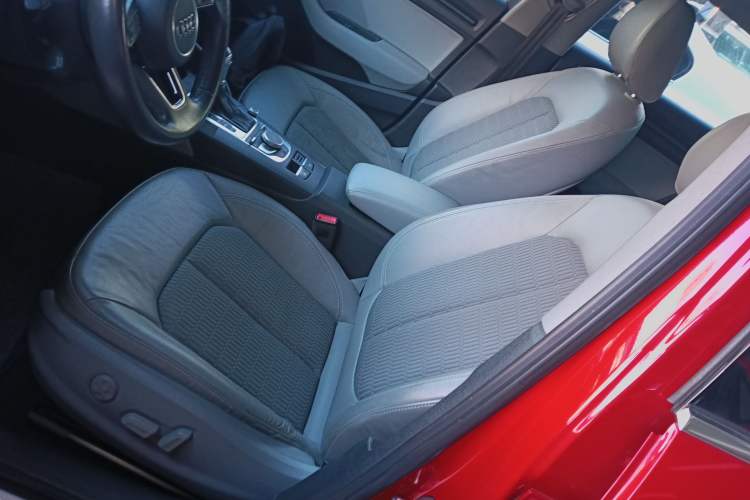 Used Audi A3 2020 Limousine 35 TFSI Fashion Edition China VI Emission Standard