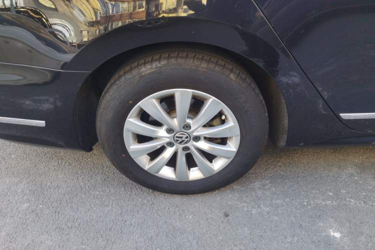 Used Volkswagen Passat 2015 1.8TSI DSG Prestige Edition
