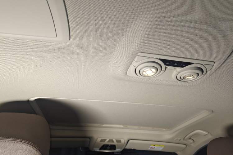 Used BMW 3 Series 2019 320Li Fashion Model
