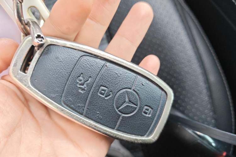 Used Mercedes-Benz GLC 2020 Facelift GLC 260 L 4MATIC Luxury Edition