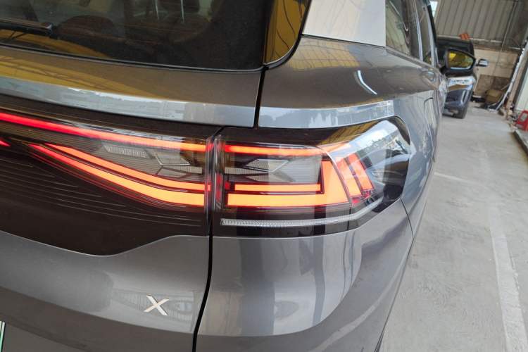 Used Volkswagen ID.6 X 2021 1st Edition ID. First Impression Edition