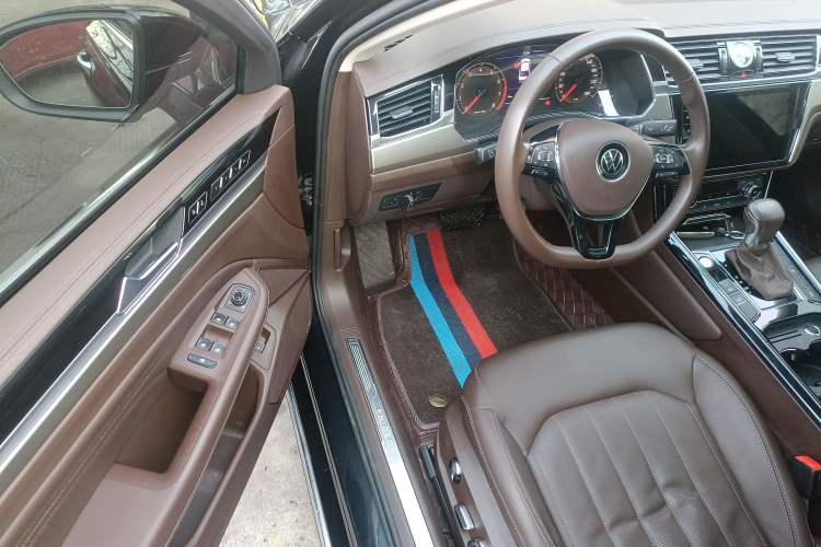 Used Volkswagen Phideon 2021 380TSI Luxury Edition
