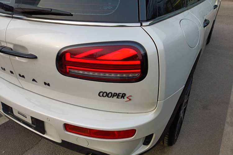 Used  Clubman 2023 Revised 2.0T COOPER S Connoisseur
