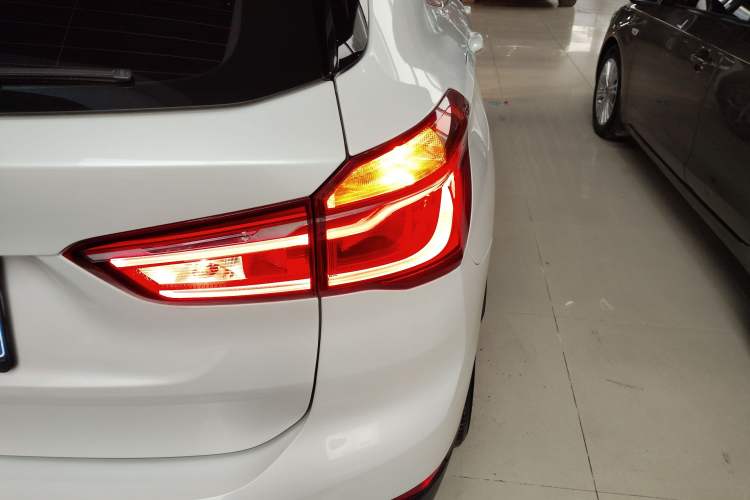 Used BMW X1 2016 sDrive20Li Luxury Model
