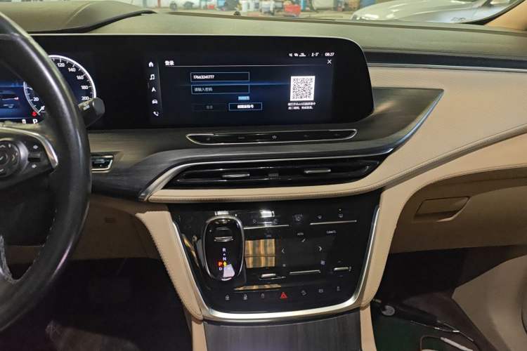 Used Buick GL8 2022 ES Land Cruiser 653T Smart Luxury Model