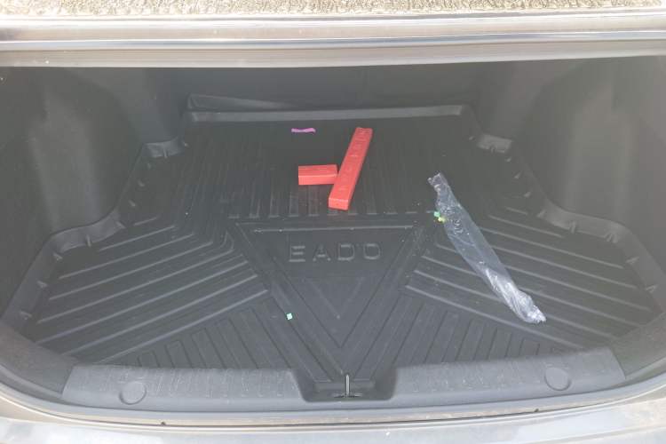 Used Changan Eado 2023 Changan Edition PLUS Blue Whale NE 1.4T GDI DCT Prestige Version
