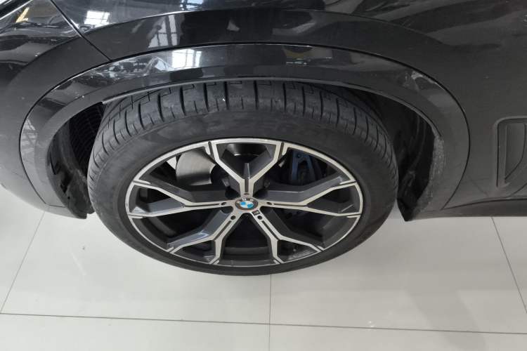 Used BMW X5 2022 xDrive40i Luxury Edition M Sport Package