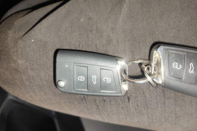 Used Volkswagen Tharu 2022 280TSI Two-Wheel-Drive Luxury Edition
