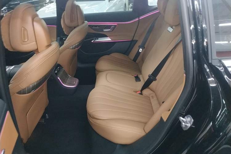 Used Mercedes-Benz E-Class 2025 E 300 L Stylish Model
