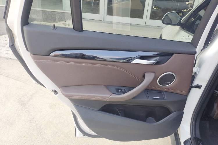 Used BMW X1 2020 sDrive20Li Fashion Model
