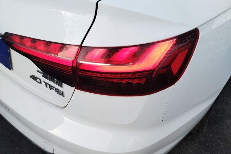 Used Audi A4L 2022 40 TFSI Fashion Dynamic Model
