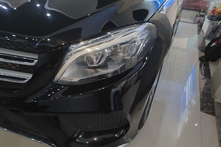 Used Mercedes-Benz GLE 2017 GLE 320 4MATIC Dynamic Model